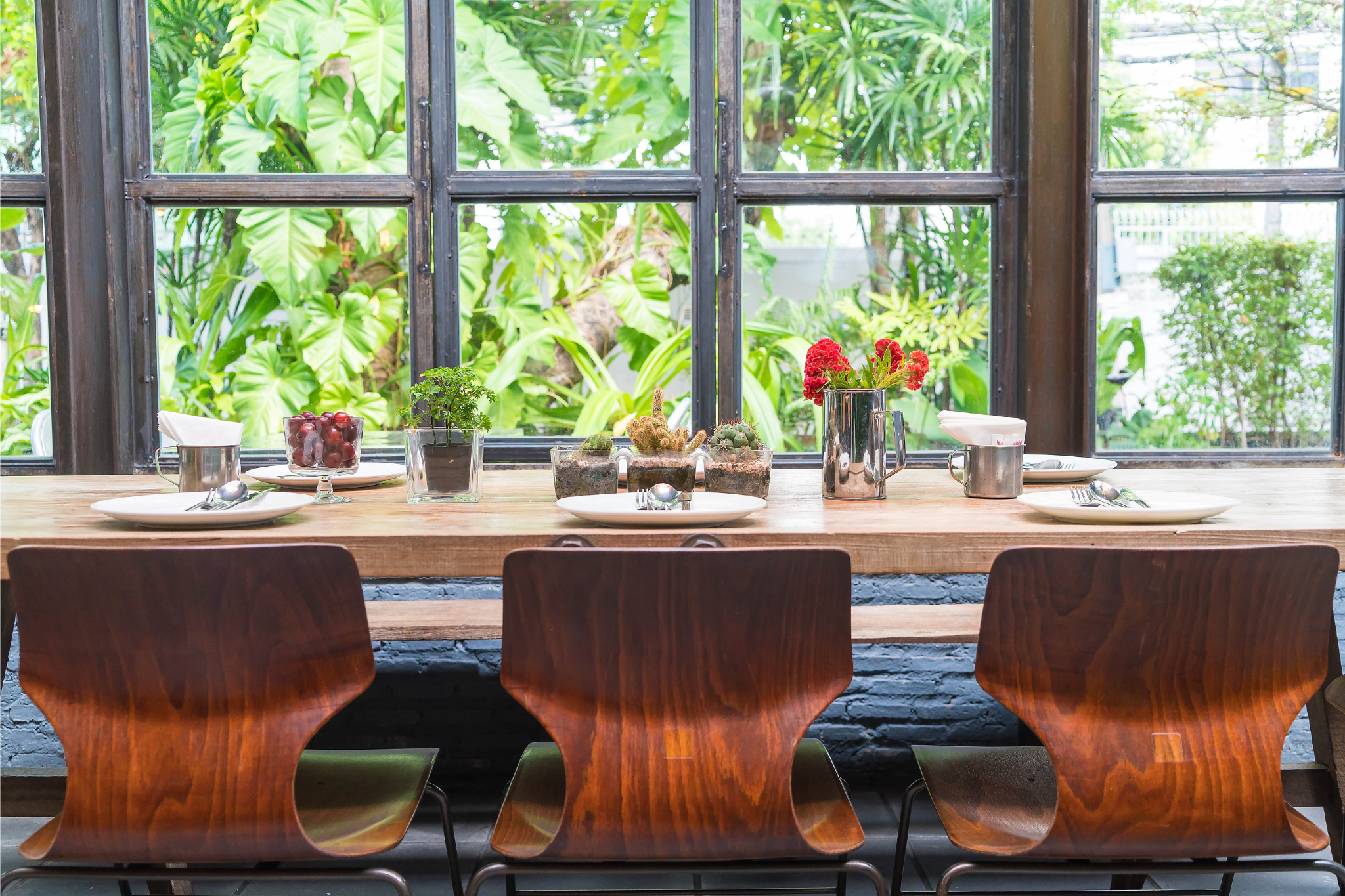 Nouveaux meubles de restaurant abordables